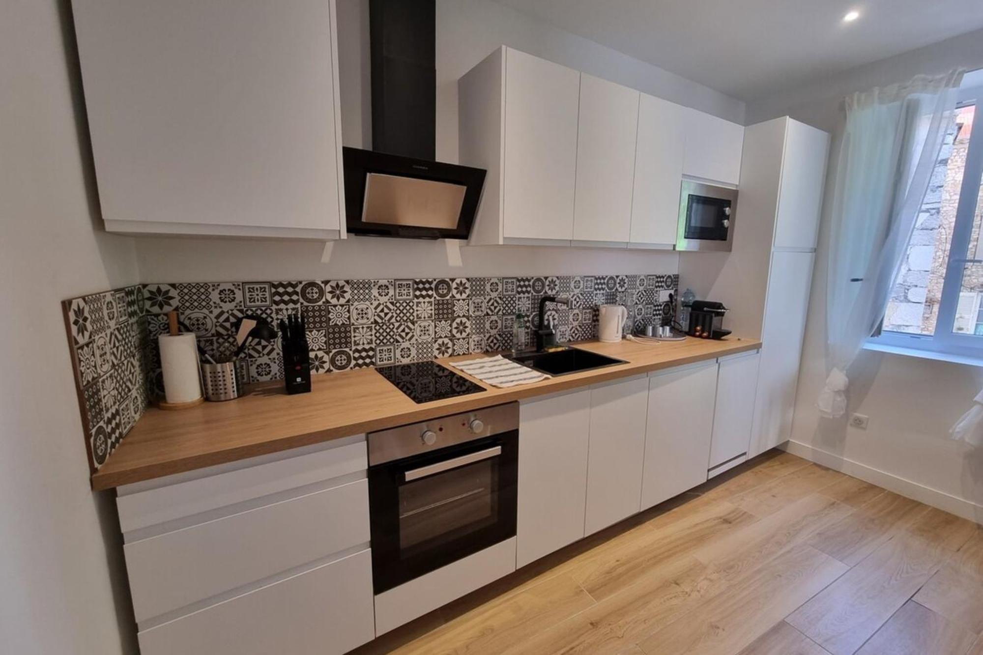 06An - Beautiful Apartment In The Heart Of Old أنتيب المظهر الخارجي الصورة