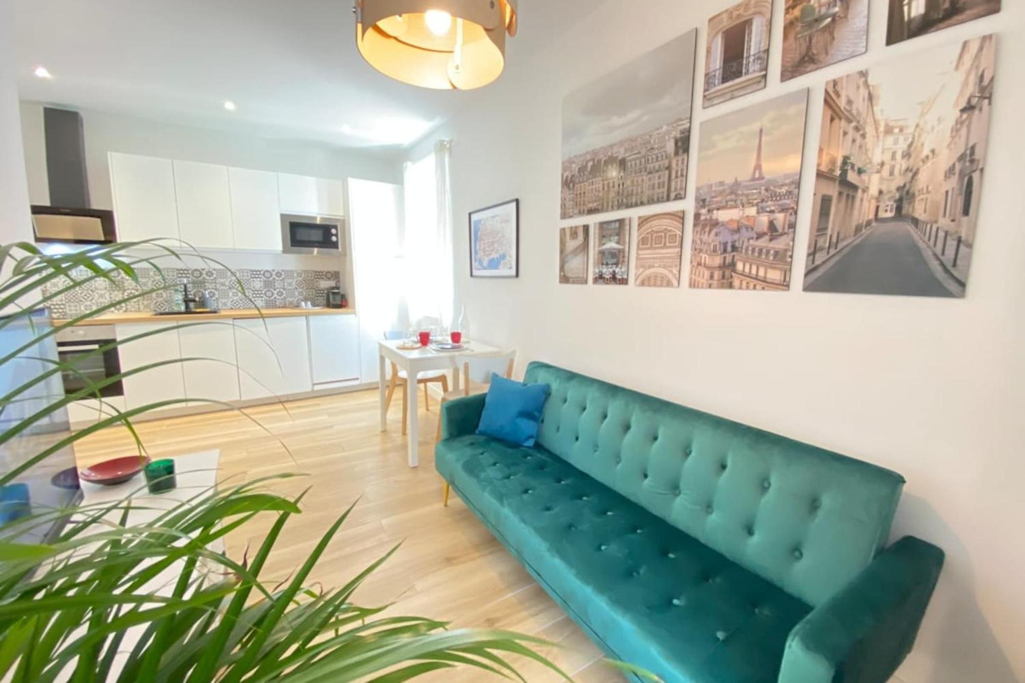06An - Beautiful Apartment In The Heart Of Old أنتيب المظهر الخارجي الصورة